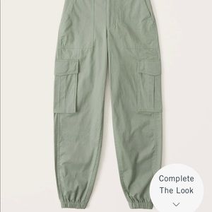 Womens Cargo Joggers